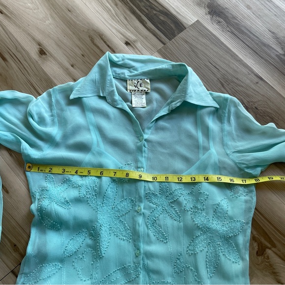 Vintage Ice Light Aqua Blouse and Camisole Set Embroidered and Beaded Size M - Picture 8 of 10